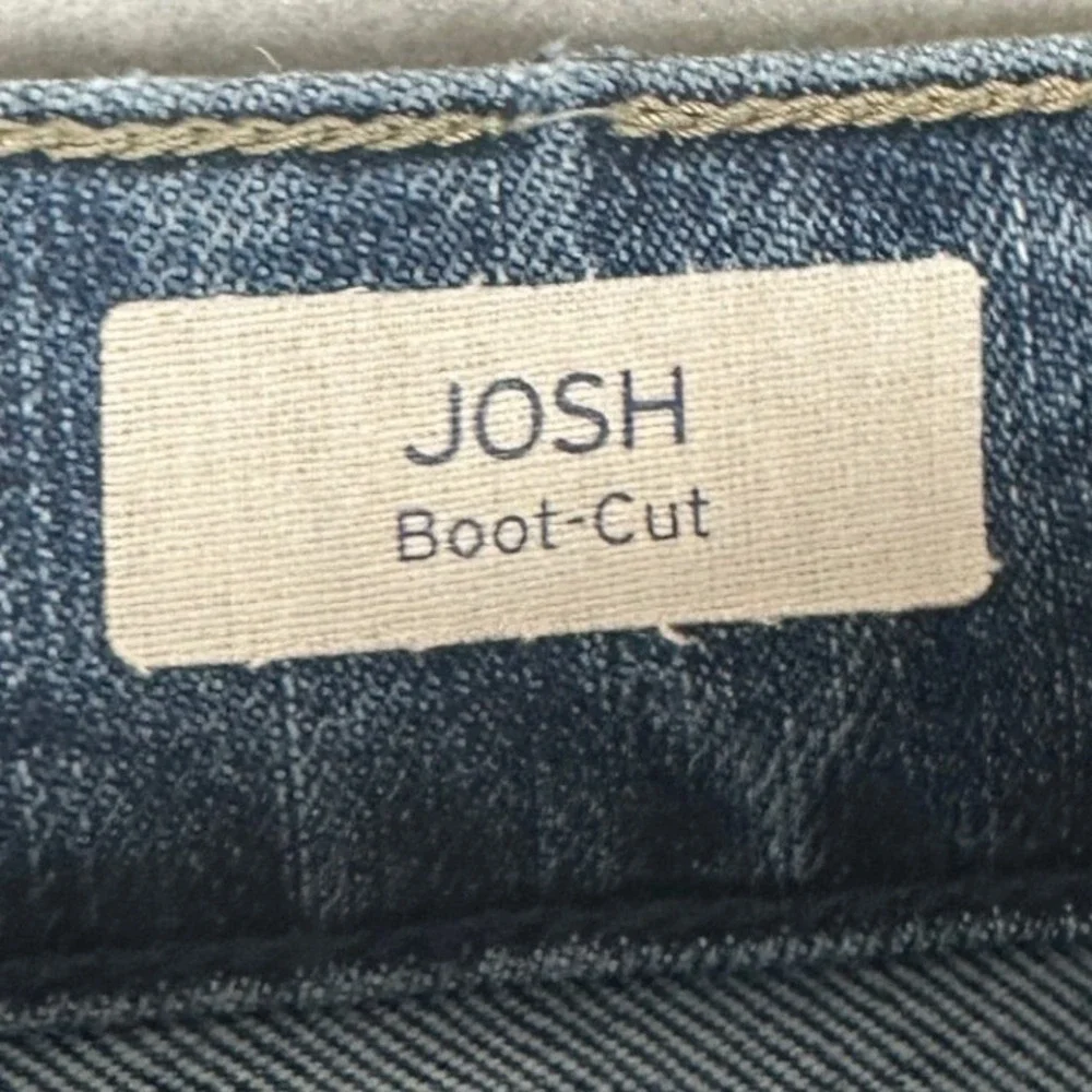 Mavi Josh Jeans Mens 36X32 Blue Bootcut Distressed Dark Wash 5-Pocket Denim Logo